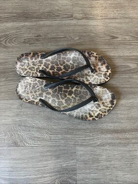 Leopard Print Women's Flip Flops - Black Straps